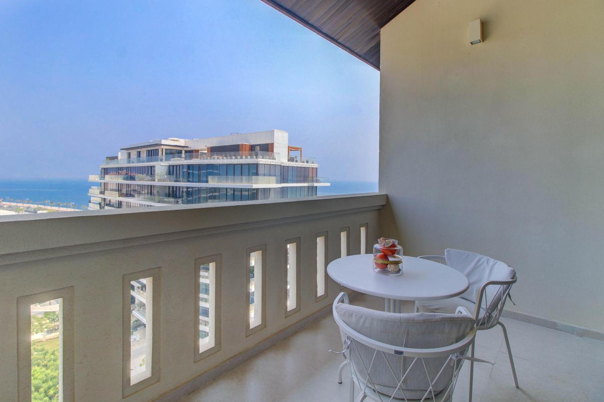 Luxe Getaways Royal Amwaj Palm Jumeirah Resort Apartment Holiday Home Dubai Dış mekan fotoğraf