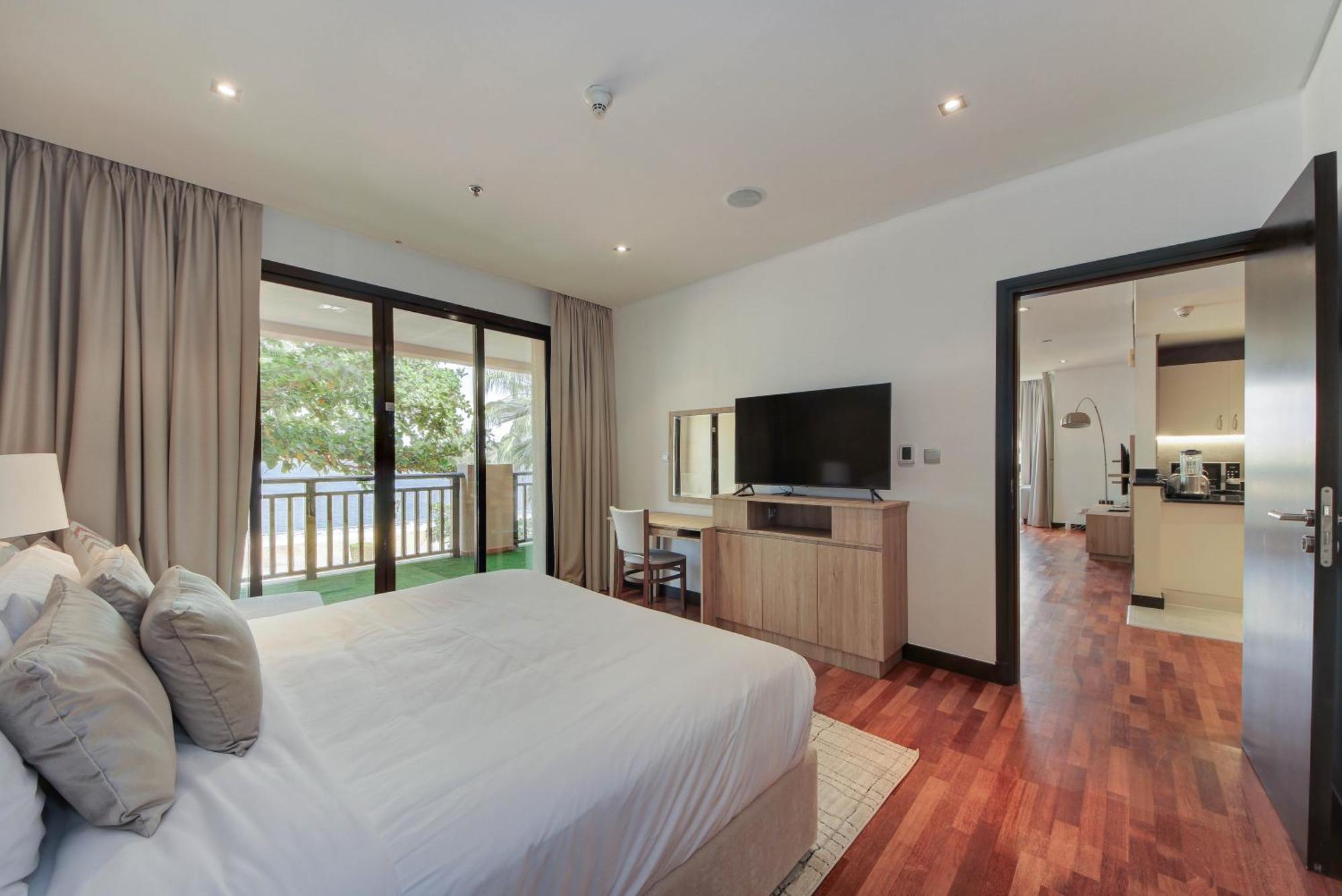 Luxe Getaways Royal Amwaj Palm Jumeirah Resort Apartment Holiday Home Dubai Dış mekan fotoğraf